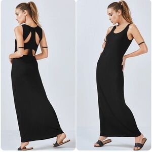 FABLETICS Claudia Back Cutout Maxi Dress Black Sz. S